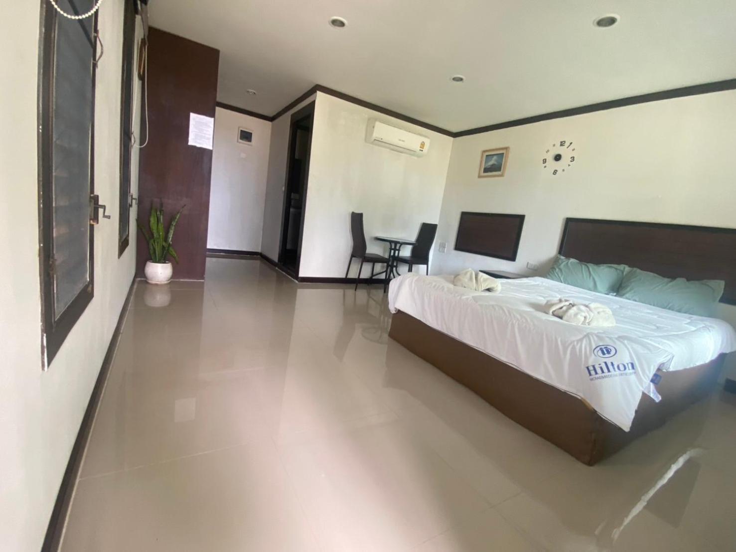 Phangan Chalet Bungalow & House Chaloklum Exterior photo